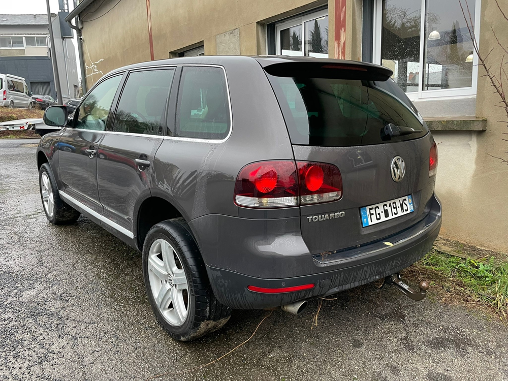 Touareg 3.0 V6 TDI 240CH VENTE A PRO DE L'AUTO UNIQUEMENT PROBLEME D 2010 occasion 12000 RODEZ