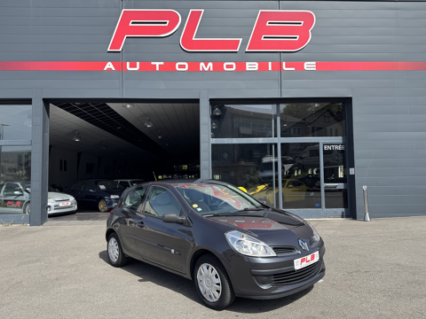 Renault Clio III 1.5 DCI EXPRESSION 1 ERE MAIN PLB AUTO 2006 occasion RODEZ 12000