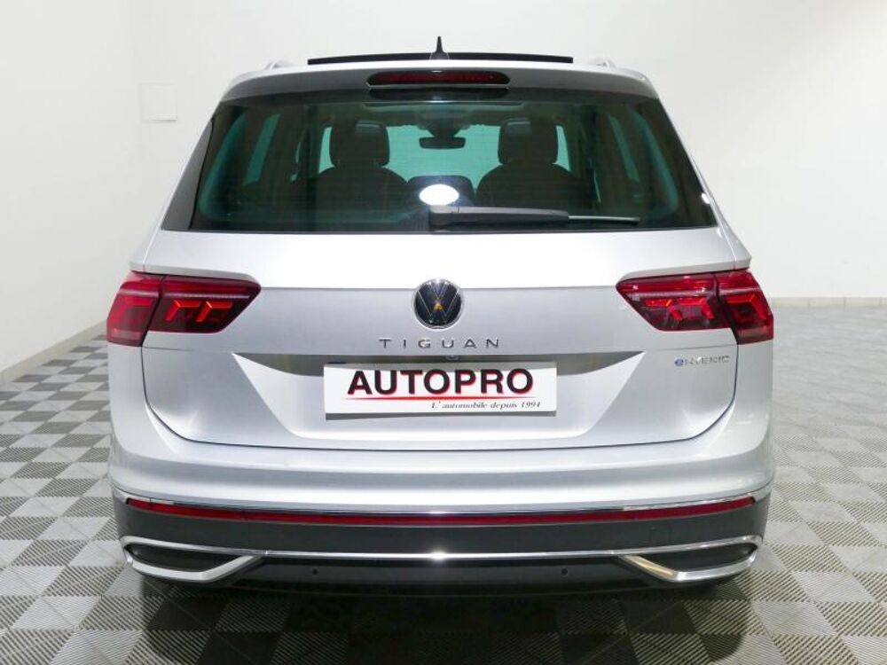 Tiguan 1.4 eHybrid 245ch Elegance DSG6 2023 occasion 77400 Lagny-sur-Marne