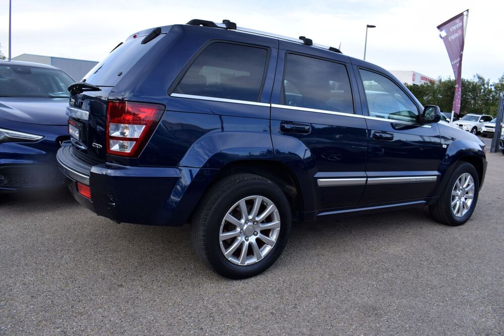 Grand Cherokee 3.0 CRD OVERLAND 2007 occasion 34740 Vendargues