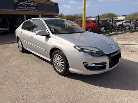 Renault Laguna III 1.5 DCI 110CH BLACK EDITION CARMINAT ECO&sup2; 2011 occasion Saint-Michel-Chef-Chef 44730