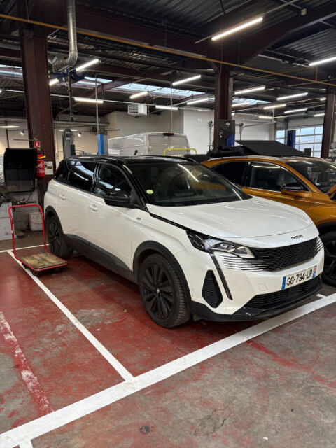 Peugeot 5008 2.0 BLUEHDI 180CH S&S GT EAT8 2022 occasion GISORS 27140
