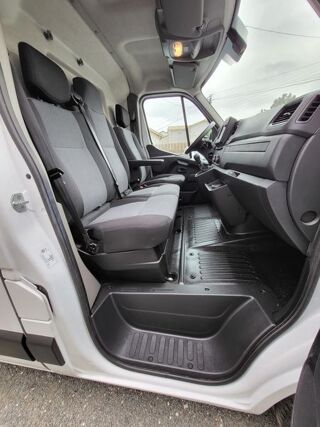 Master F3500 L2H2 2.3 BLUE DCI 135CH CONFORT EURO6E PORTE VITRE CHE 2023 occasion 33700 M&eacute;rignac