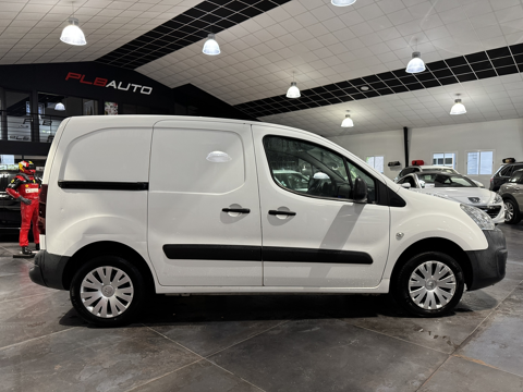 Berlingo 1.6 BLUE HDI 63400 KM PREMIERE MAIN 9990 TTC 2016 occasion 12000 RODEZ