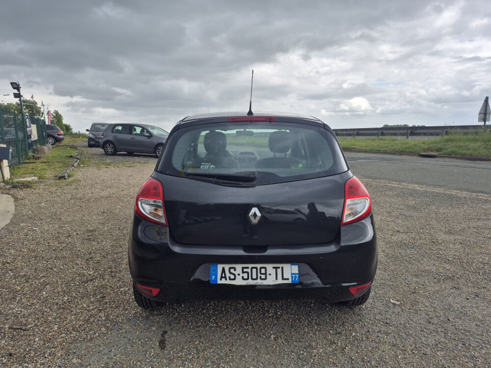 Clio III 1.2 16V 75CH AUTHENTIQUE 5P 2010 occasion 95420 MAGNY EN VEXIN