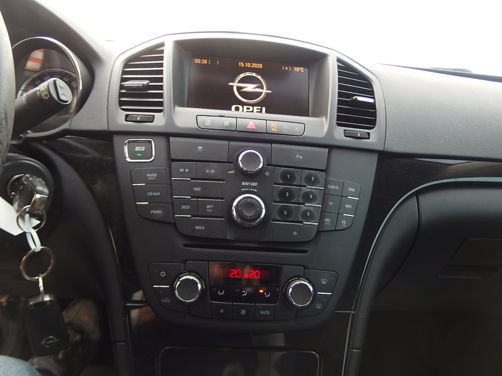 Insignia 2.0 CDTI130 COSMO PACK INNOVATION START&STOP 5P 2013 occasion 10600 Savi&egrave;res