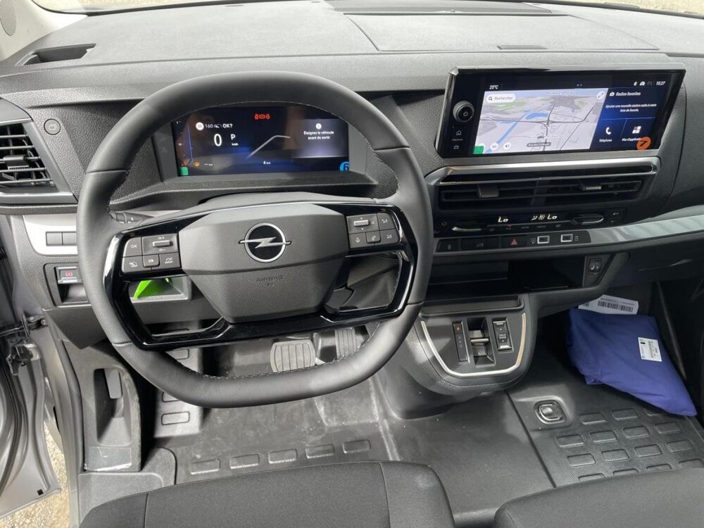 Vivaro M 2.0 Diesel 180ch automatique Sportive 2026 occasion 17450 Saint-Laurent-de-la-Pr&eacute;e