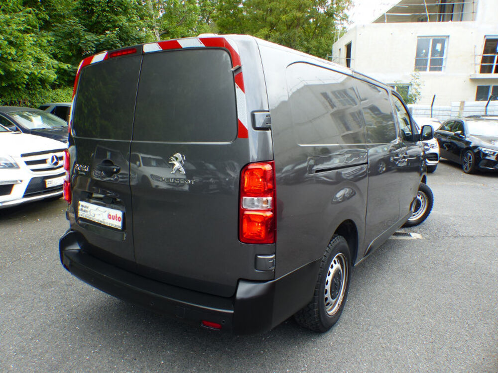 Expert LONG 2.0 BLUEHDI 120 CH S&S PREMIUM 2022 occasion 77144 Mont&eacute;vrain