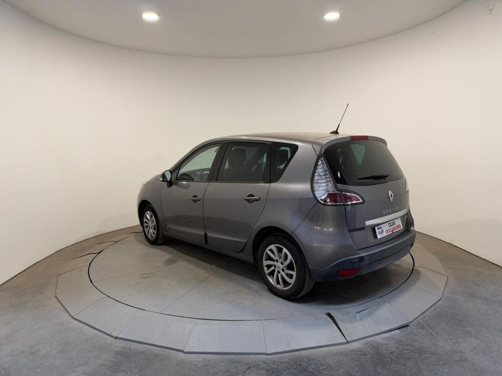 Sc&eacute;nic 1.5 dCi 110ch energy Dynamique eco&sup2; 2013 occasion 78520 LIMAY