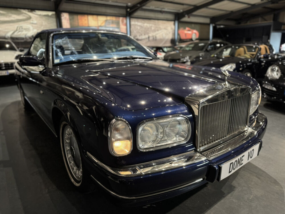 Corniche V8 6.8 BA 2001 occasion 63170 Aubi&egrave;re