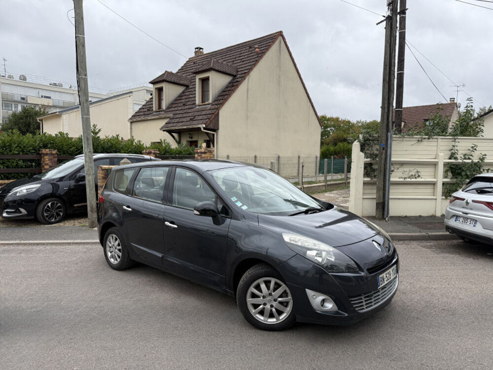 Grand Sc&eacute;nic III 1.9 DCI 130CH FAP PRIVILEGE EURO5 5 PLACES 2011 occasion 95480 PIERRELAYE