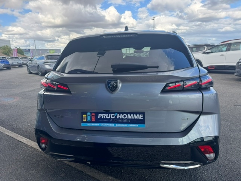 308 SW 1.2 HYBRID 145CH GT E-DCS6 2025 occasion 16400 Puymoyen