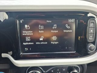 Twingo 1.0 SCe 65ch Equilibre 2022 occasion 78860 ST NOM LA BRETECHE