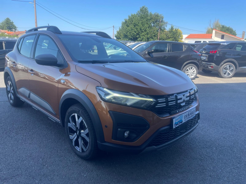Sandero 1.0 ECO-G 100CH STEPWAY EXTREME + 2023 occasion 81000 Albi