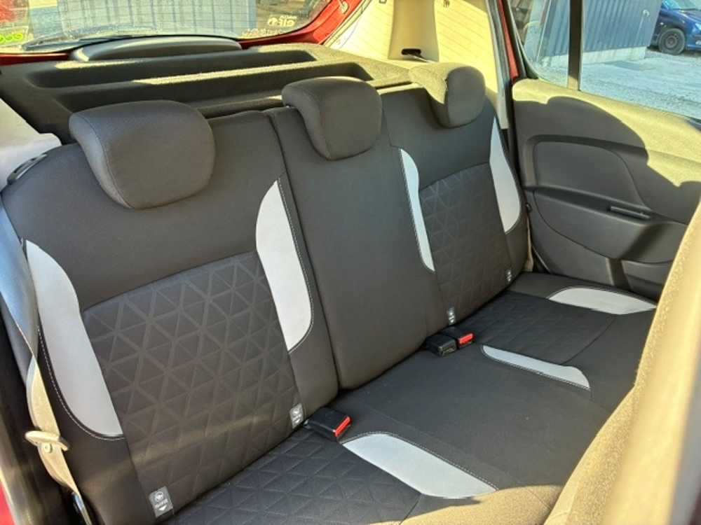 Sandero 0.9 TCE 90CH STEPWAY PRESTIGE 2013 occasion 30360 V&eacute;z&eacute;nobres