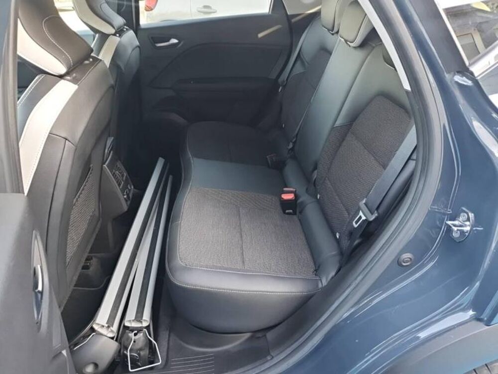 Captur 1.3 TCe mild hybrid 140ch Techno 2023 occasion 56400 Brech