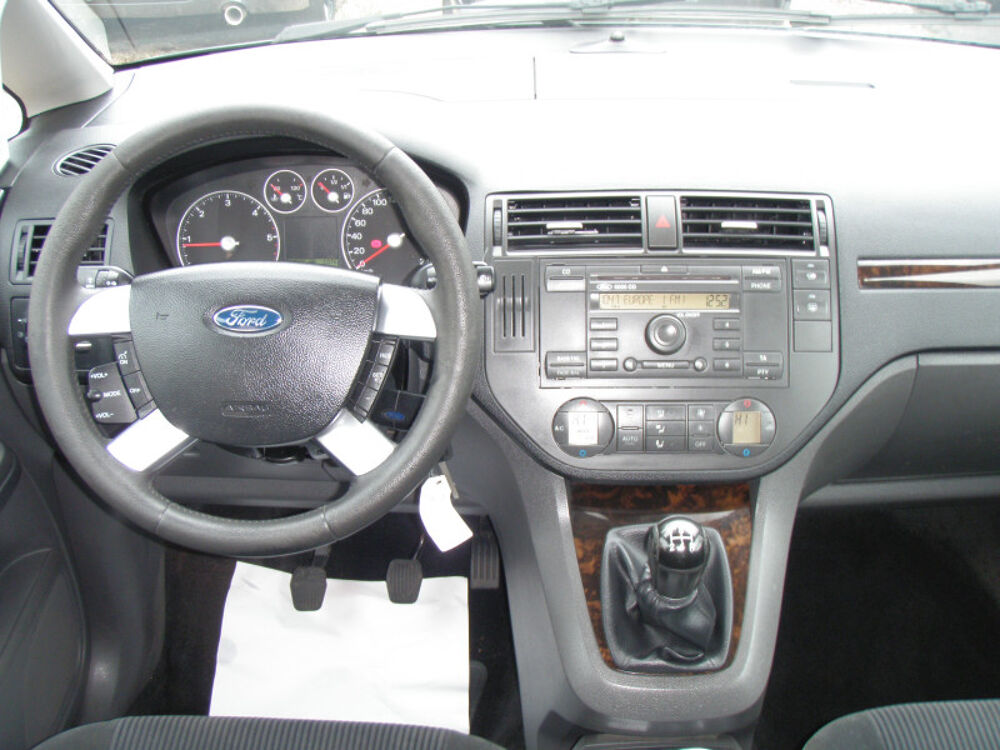 Focus C-MAX 1.6 TDCI 110 GHIA 2003 occasion 93220 Gagny