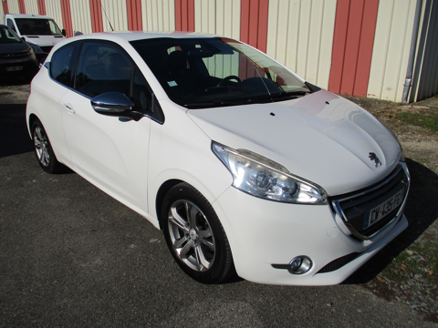 Peugeot 208 1.6 VTI ALLURE 3P 120 CV