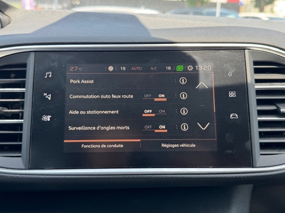 308 1.2 PURETECH 130CH TECH EDITION + PARK ASSIST DISTRIBUTION 2020 occasion 16400 Puymoyen