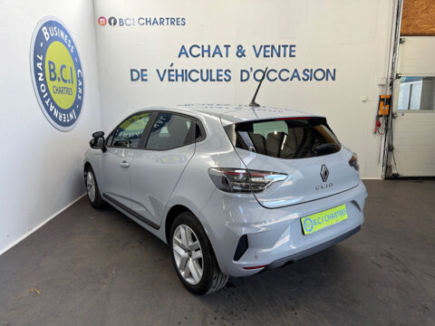 Clio V 1.5 BLUE DCI 100CH EVOLUTION 2024 occasion 28630 Nogent-le-Phaye