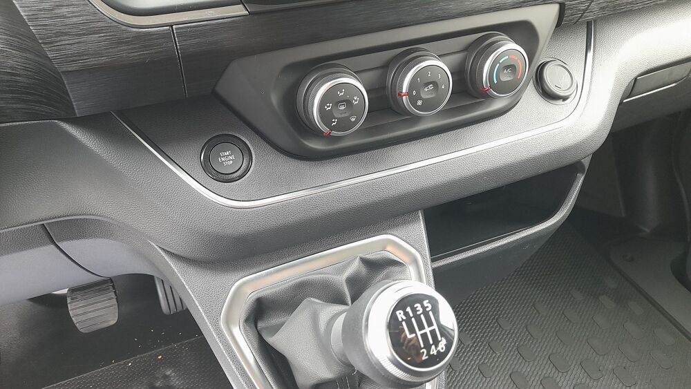 Primastar L2H1 3T0 2.0 DCI 150CH S/S N-CONNECTA 2023 occasion 63200 Malauzat