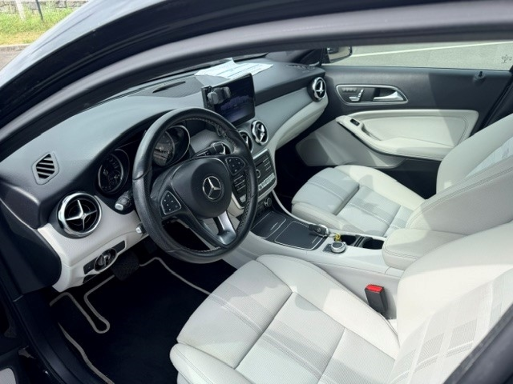 Classe GLA 200 D 136CH BUSINESS EXECUTIVE EDITION 4MATIC 7G-DCT 2017 occasion 65420 Ibos