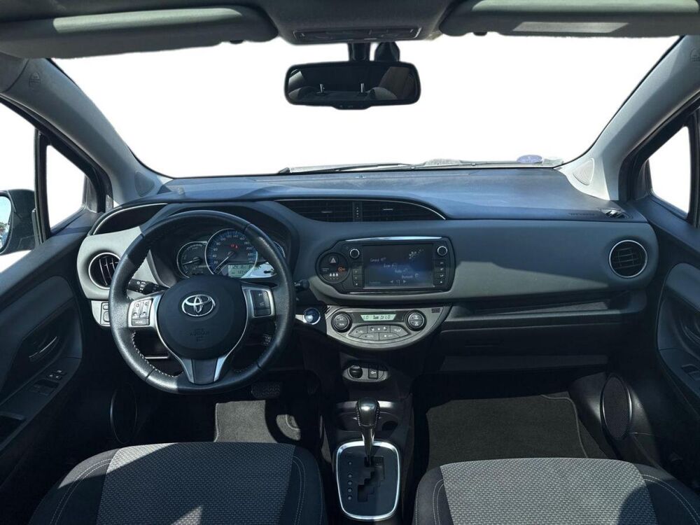 Yaris HSD 100h SkyBlue 5p 2015 occasion 13730 Saint-Victoret