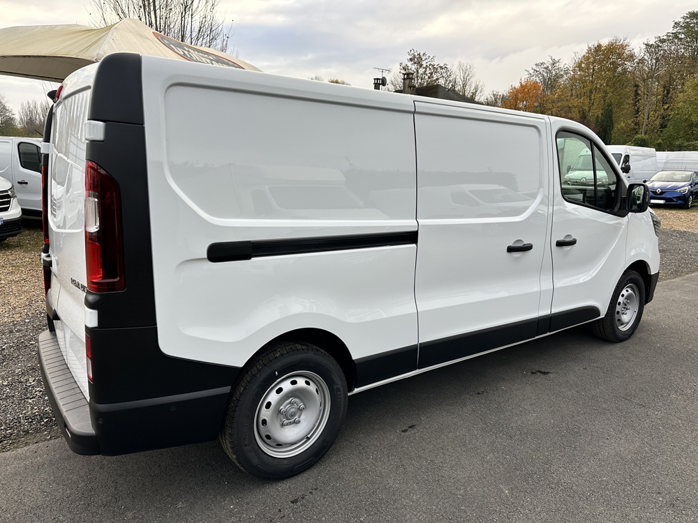 Trafic L2H1 3T 2.0 BLUE DCI 130CH GRAND CONFORT E6 2026 occasion 60600 Clermont