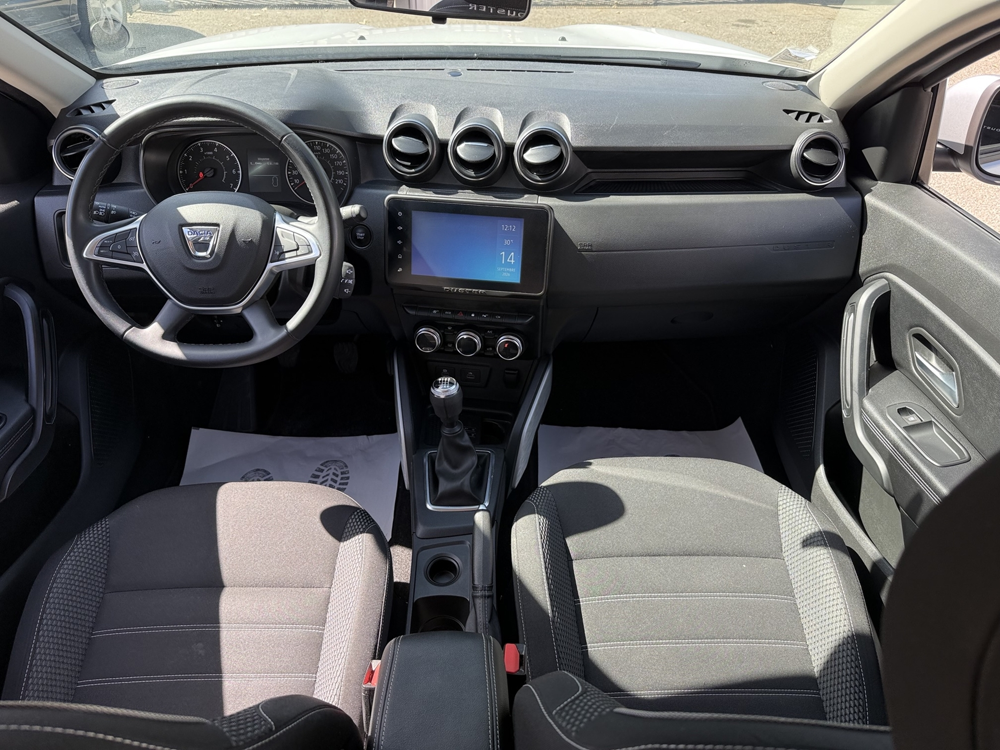 Duster 1.5 BLUE DCI 115CH PRESTIGE + 4X2 / 1 ERE MAIN / 2021 occasion 38340 Voreppe