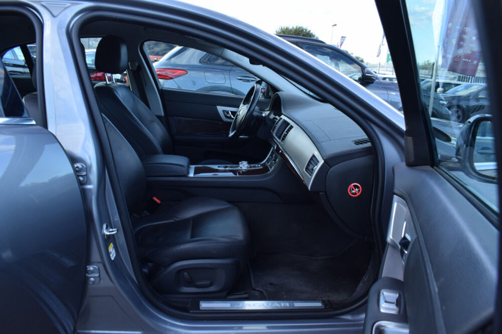XF 2.2 D 163CH BRITISH EDITION 2014 occasion 34740 Vendargues