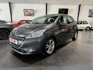 208 1.6 E-HD I115 CV ALLURE 5P 86 000 KM PLBA AUTO 2012 occasion 12000 RODEZ
