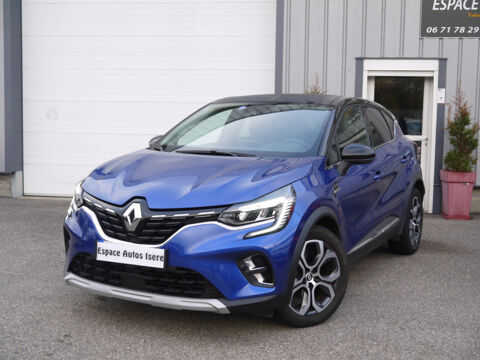 Renault Captur 1.6 E-TECH HYBRIDE RECHARGEABLE 160CH TECHNO 2022 occasion La C&ocirc;te-Saint-Andr&eacute; 38260