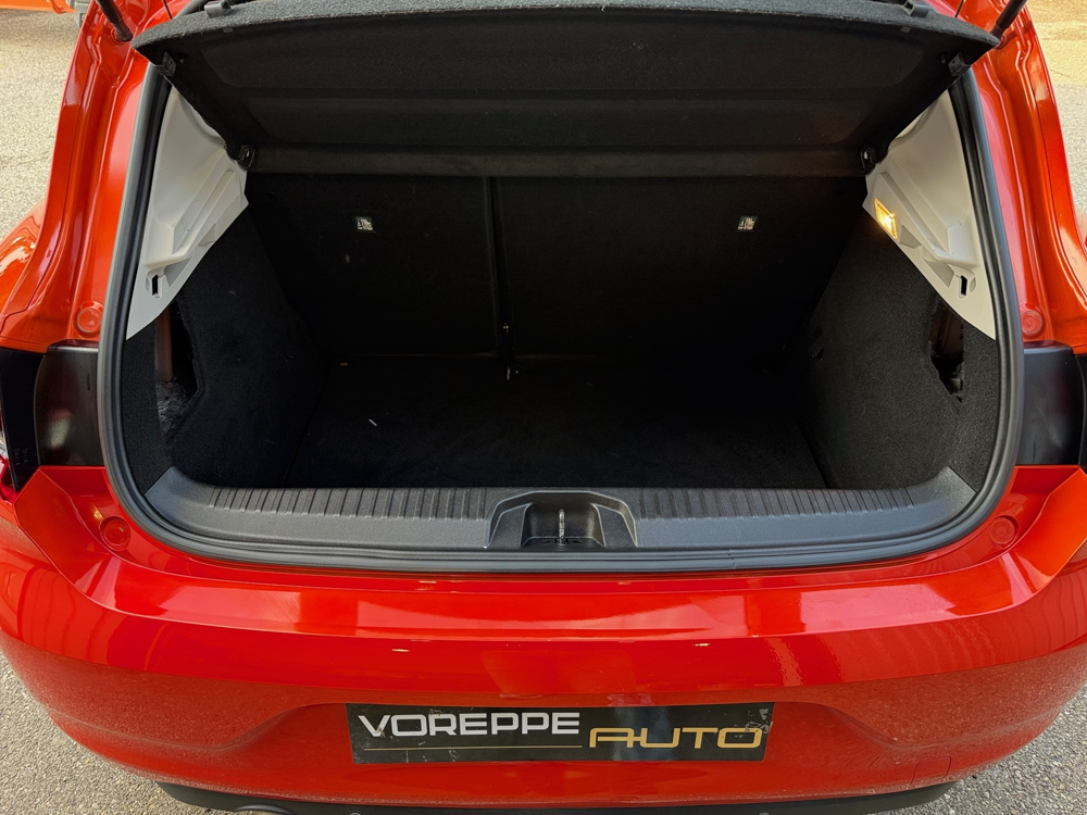 Clio V 1.5 BLUE DCI 100CH BUSINESS / TVA / CREDIT / CRITAIR 2 / 2021 occasion 38340 Voreppe