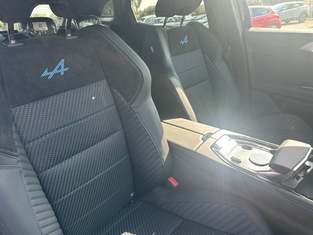 Austral 1.2 E-TECH FULL HYBRID 200CH ESPRIT ALPINE 2026 occasion 16400 Puymoyen
