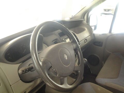 Trafic L1H1 1000 2.0 DCI 115CH CONFORT 2014 occasion 71880 Ch&acirc;tenoy-le-Royal