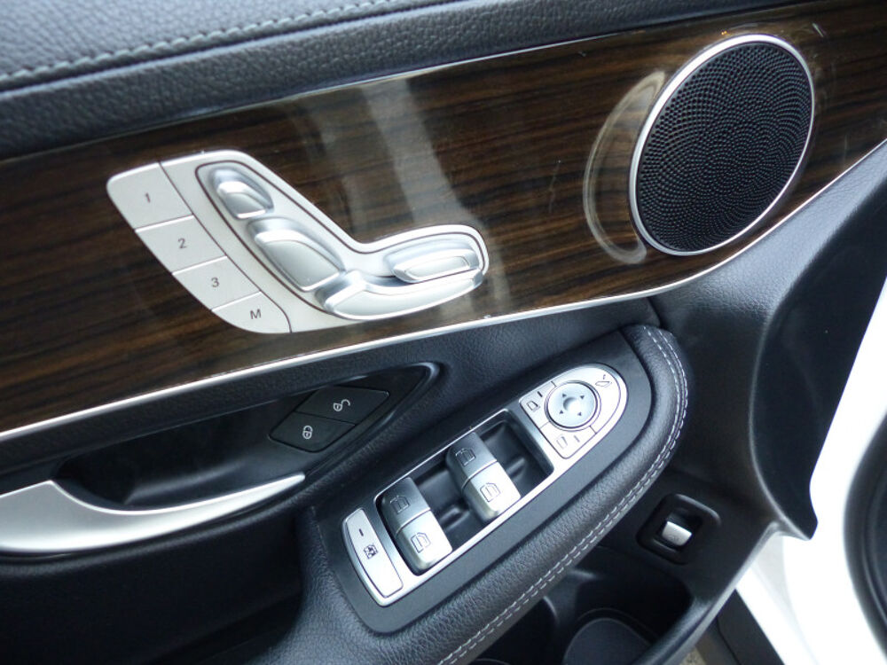Classe GLC 300 DE 194+122CH BUSINESS LINE 4MATIC 9G-TRONIC 2022 occasion 77144 Mont&eacute;vrain