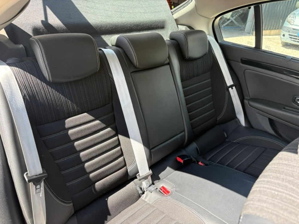 Laguna III 2.0 DCI 130CH ENERGY BOSE EDITION ECO&sup2; 2014 occasion 30360 V&eacute;z&eacute;nobres