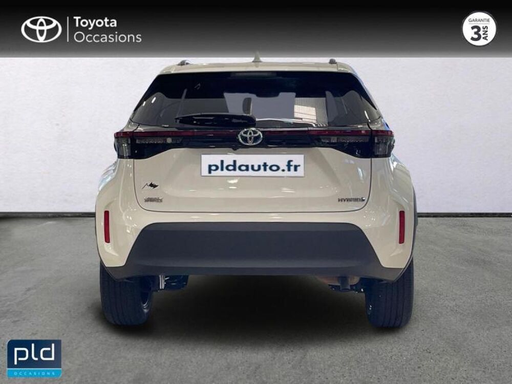 Yaris Cross 116h Design MY22 2023 occasion 13730 Saint-Victoret