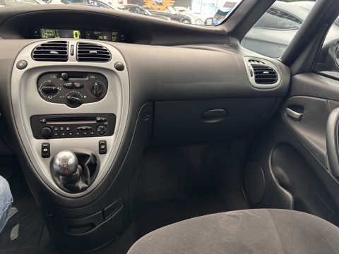 Picasso 1.6 HDI 92 CV PREMIERE MAIN 2010 occasion 12000 RODEZ