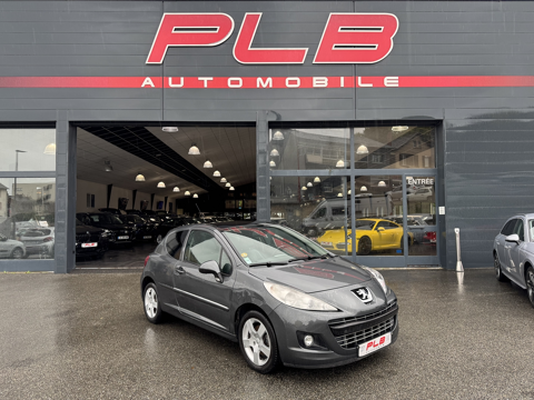Peugeot 207 1.6 HDI110 FAP FELINE 3P