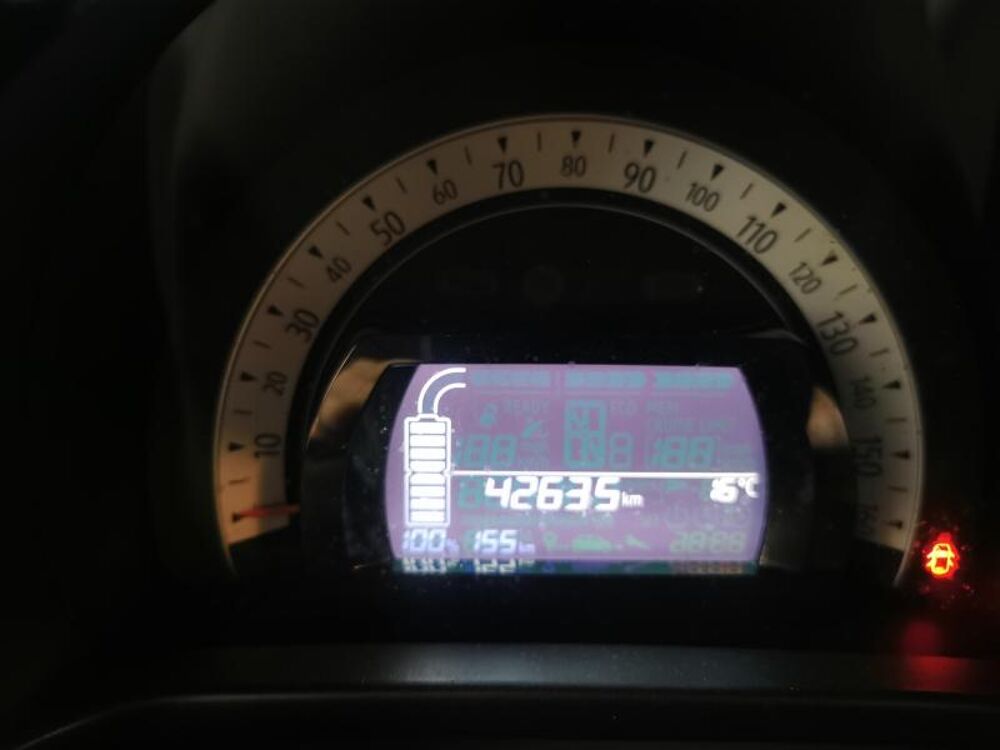 Twingo E-Tech Electric Vibes R80 Achat Int&eacute;gral - 21 2021 occasion 78300 Poissy