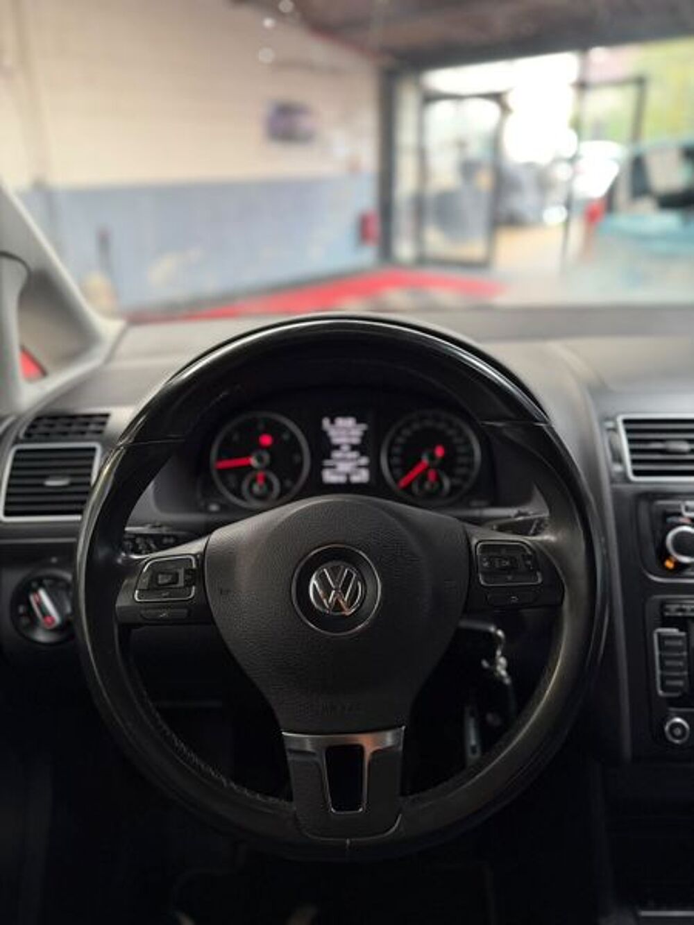 Touran 1.6 TDI 105CH BLUEMOTION TECHNOLOGY FAP CONFORTLINE 2011 occasion 93130 Noisy-le-Sec