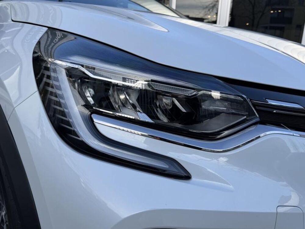Captur 1.3 TCe mild hybrid 160ch RS Line EDC 2022 occasion 92000 Nanterre