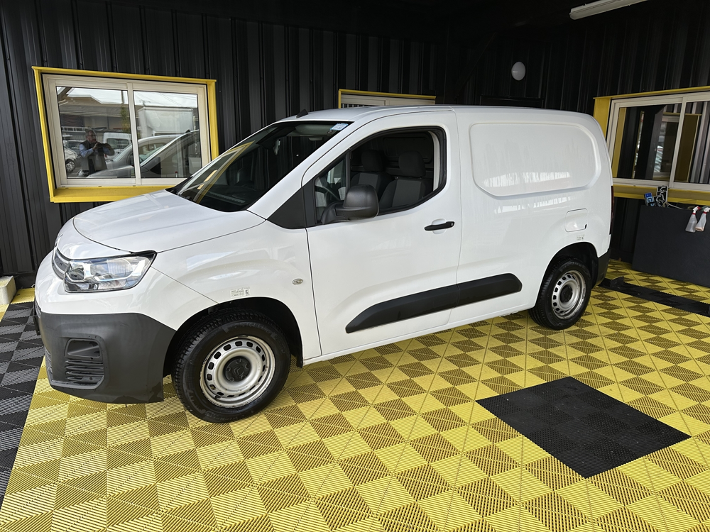 Berlingo M 650KG BLUEHDI 100 S&S CLUB BVM5 2019 occasion 56530 Qu&eacute;ven