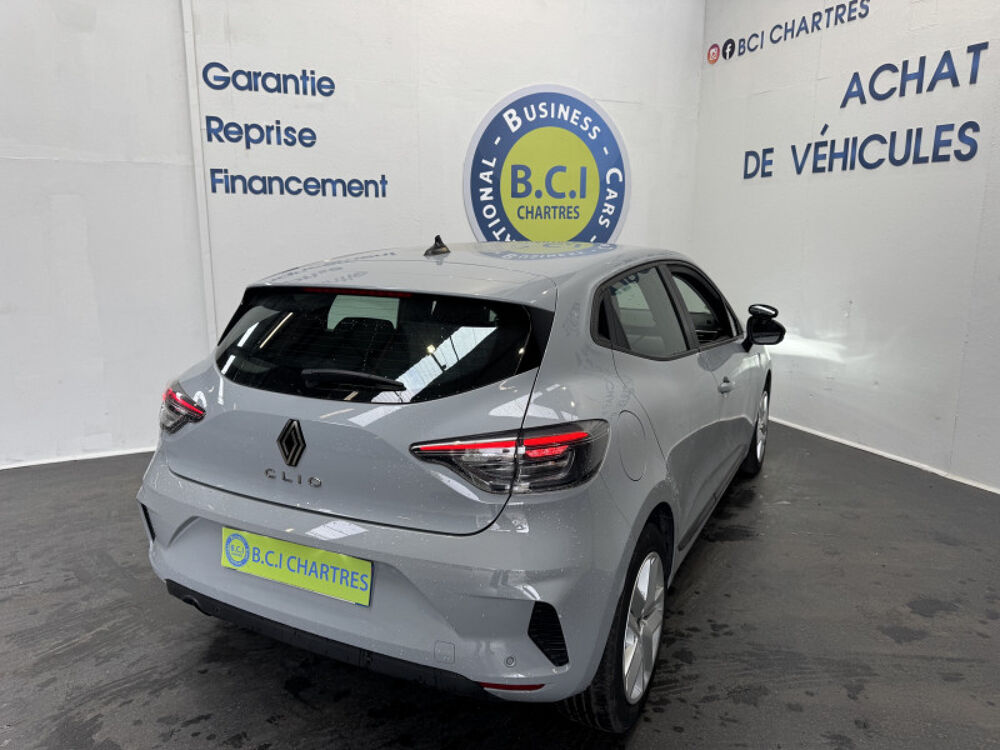 Clio V 1.5 BLUE DCI 100CH EVOLUTION 2024 occasion 28630 Nogent-le-Phaye