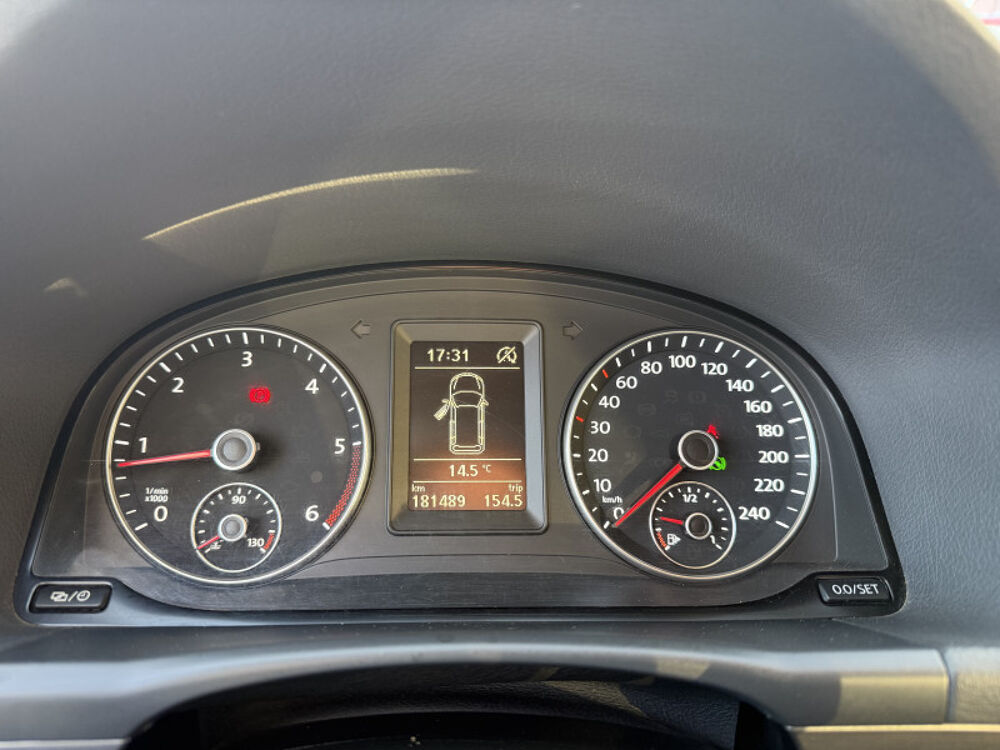 Touran 1.6 TDI 105CH BLUEMOTION TECHNOLOGY FAP CONFORTLINE BUSINESS 2014 occasion 31140 Aucamville