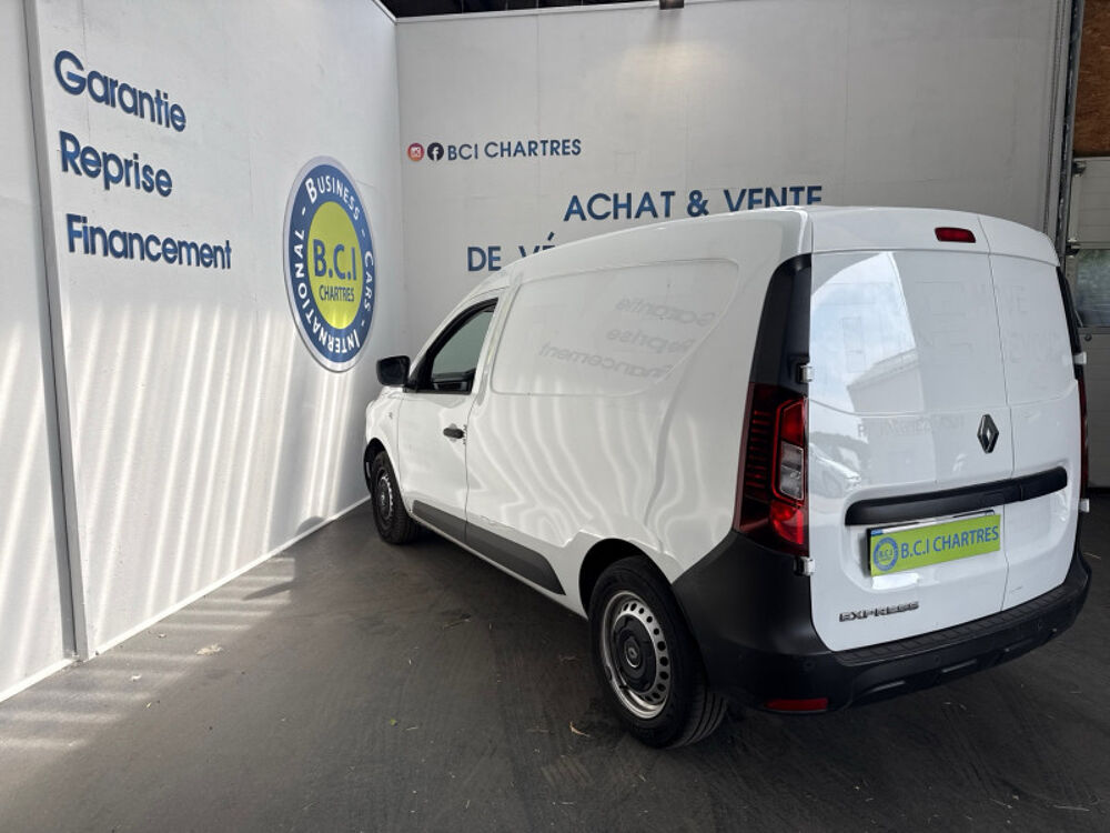Express 1.5 BLUE DCI 95CH CONFORT 22 2022 occasion 28630 Nogent-le-Phaye