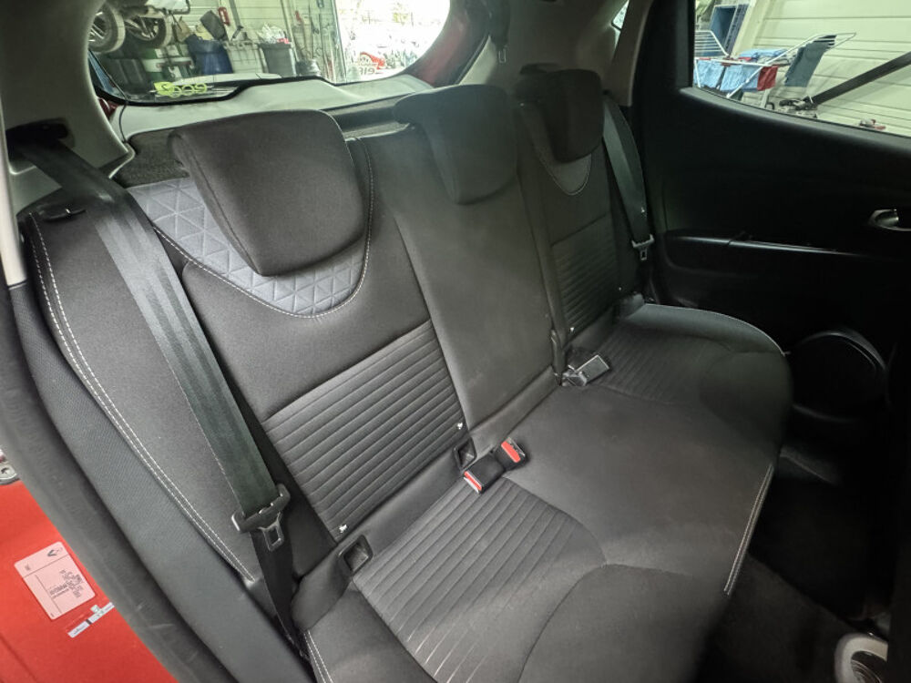Clio IV 1.5 DCI 90CH BUSINESS ECO&sup2; 90G 2015 occasion 57185 CLOUANGE