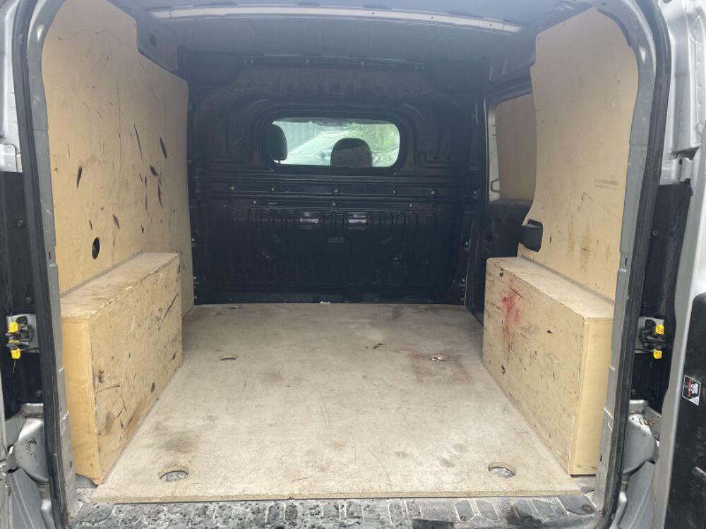 Doblo 1.6 MULTIJET 105CH 705KG PRO LOUNGE 2023 occasion 34970 Lattes