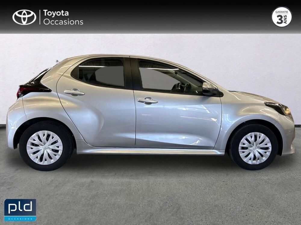 Yaris 116h Dynamic 5p MY22 2023 occasion 13290 Les Milles